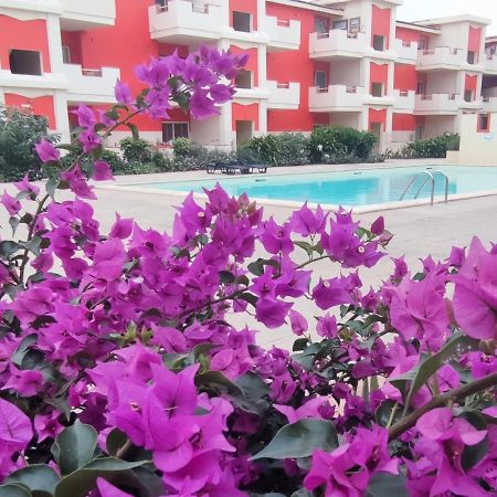 Sal Service Red Moradias Residence With Pool Santa Maria Exterior photo